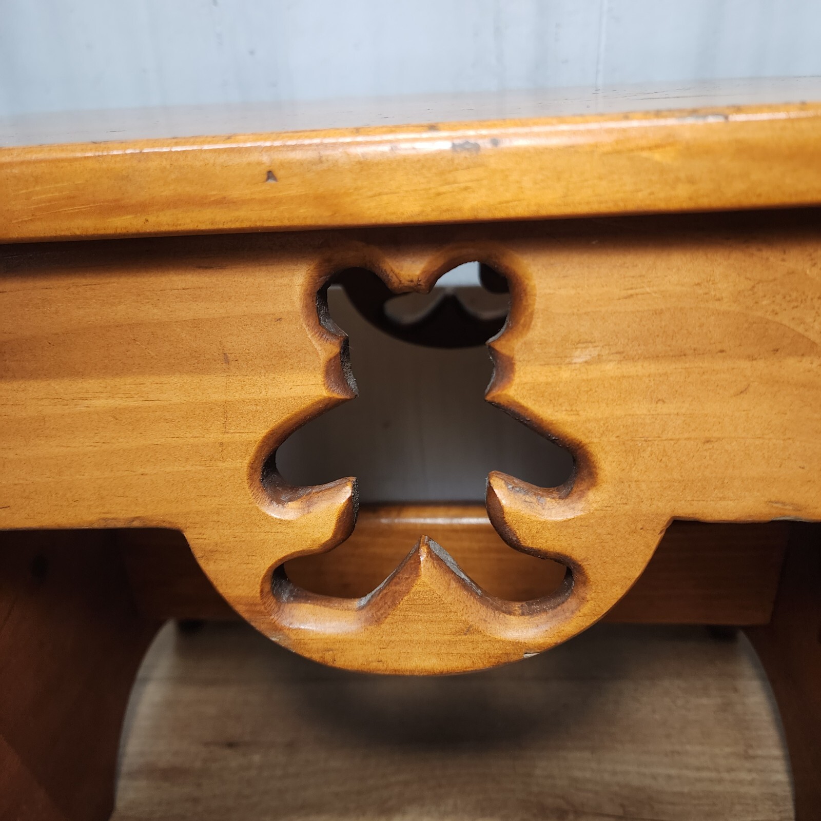 Vintage Wood Stool Seat Bench Bear Cut Out Hand Made Large 17.5″ Country Childs