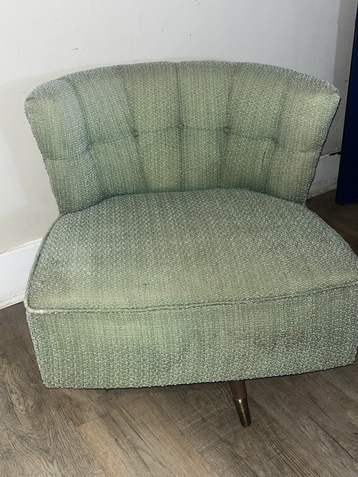 Kroehler Vintage Tufted Swivel Lounge Slipper Chair, Bucket Design Wooden Legs
