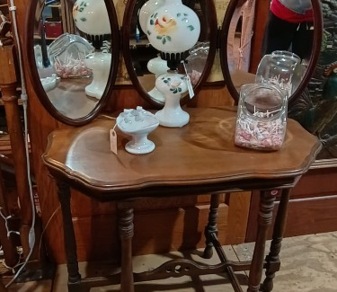 3-round-mirrors